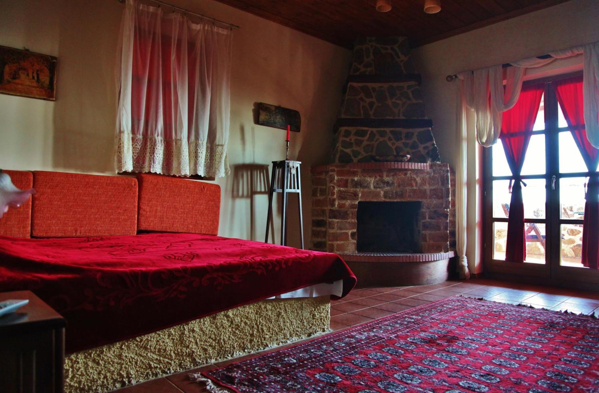 Iaspis Guesthouse Sidhirokhórion Extérieur photo