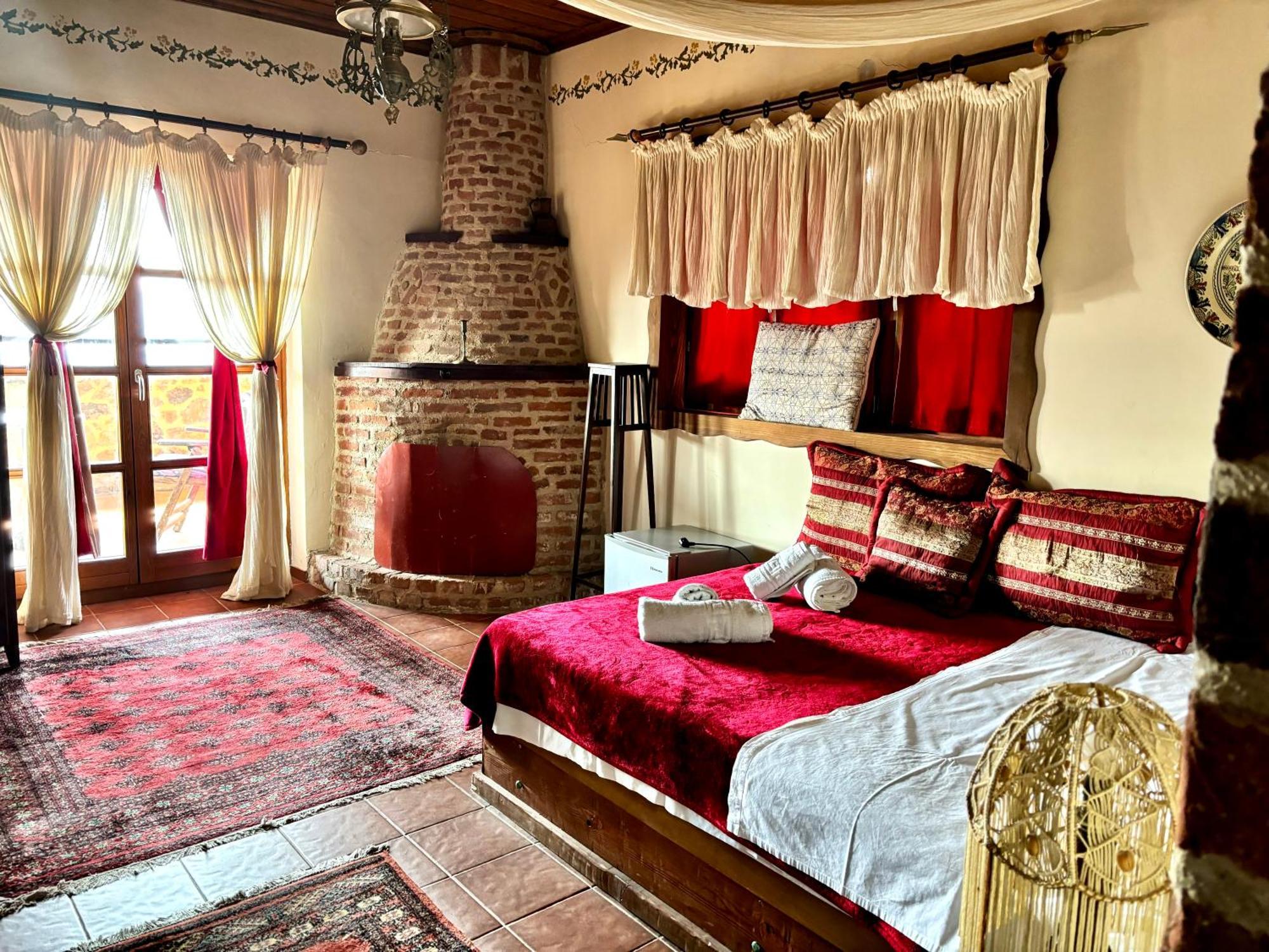 Iaspis Guesthouse Sidhirokhórion Extérieur photo