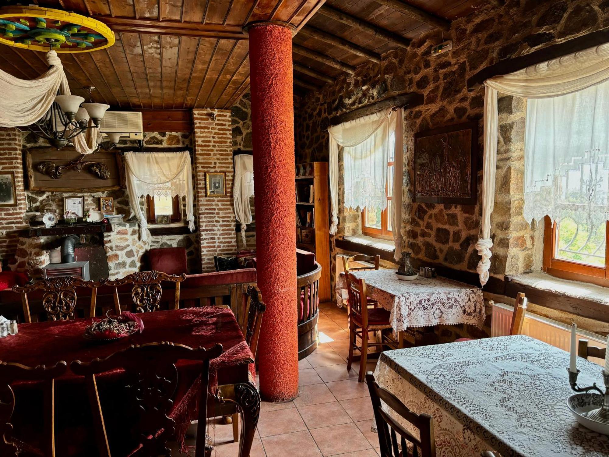 Iaspis Guesthouse Sidhirokhórion Extérieur photo