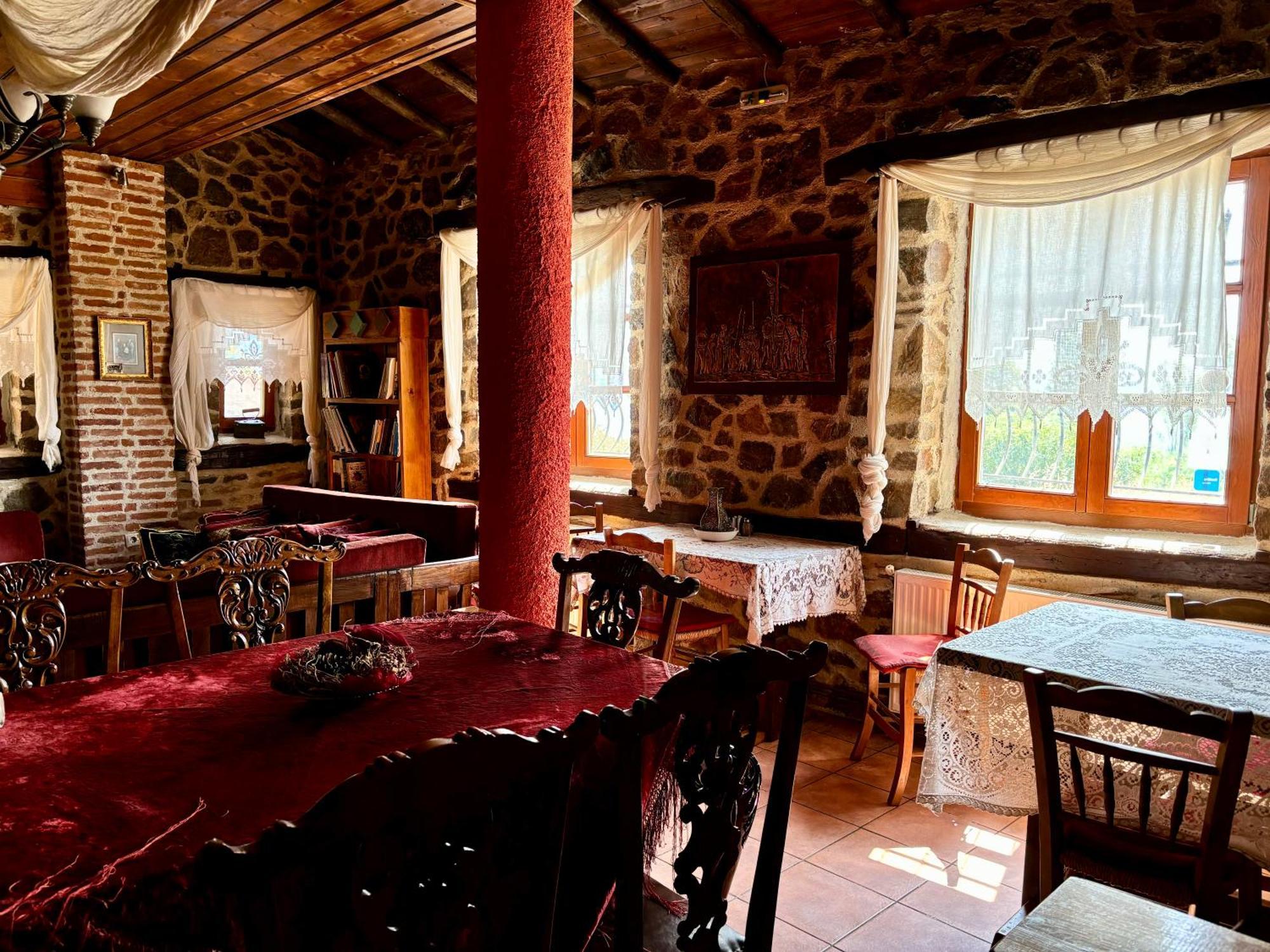 Iaspis Guesthouse Sidhirokhórion Extérieur photo