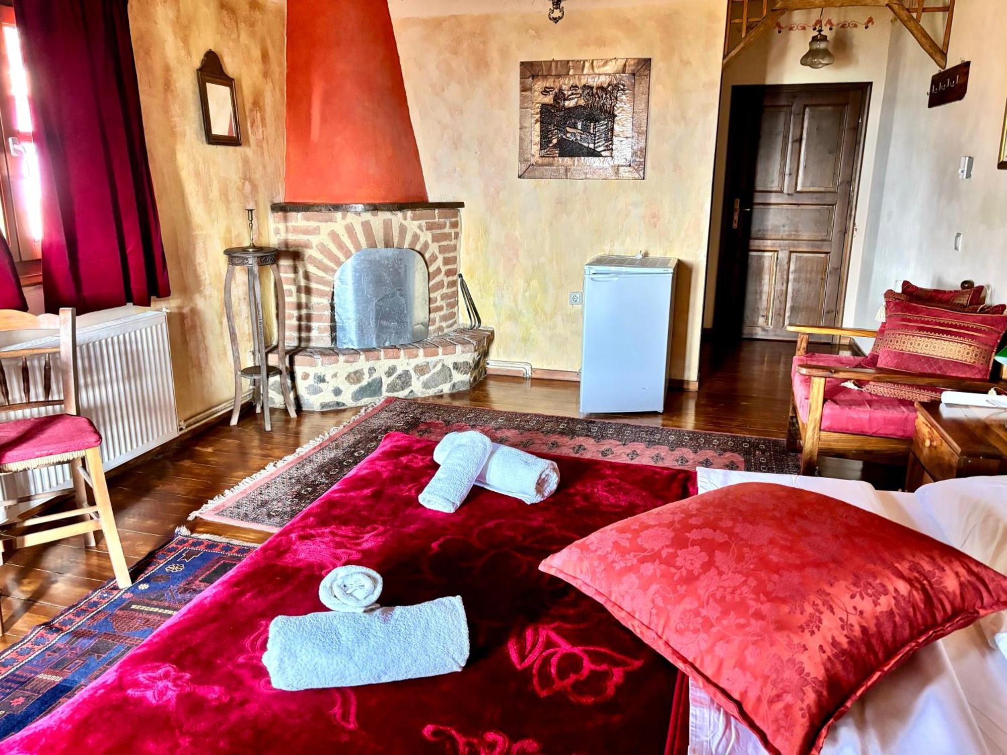 Iaspis Guesthouse Sidhirokhórion Extérieur photo