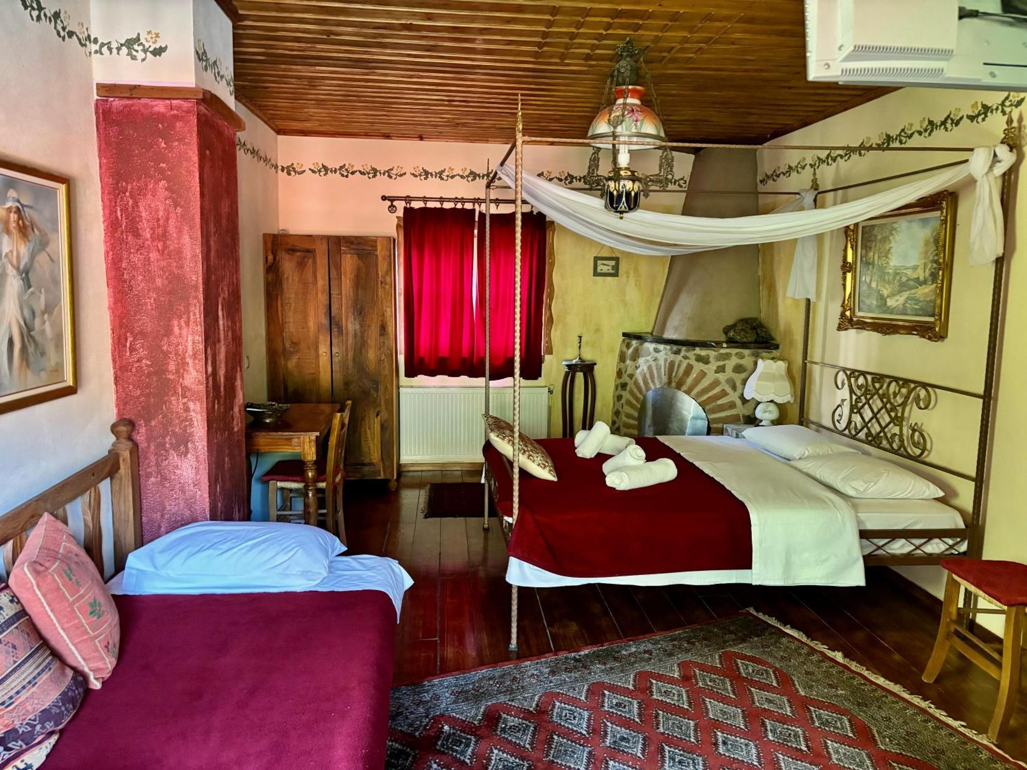 Iaspis Guesthouse Sidhirokhórion Extérieur photo