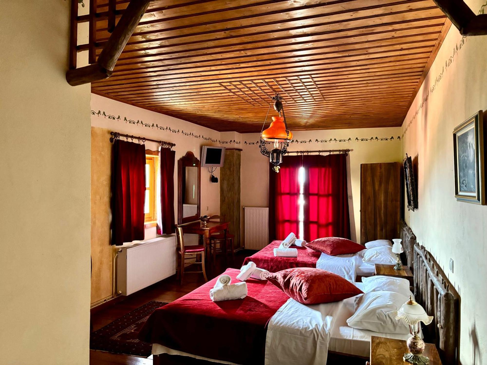 Iaspis Guesthouse Sidhirokhórion Extérieur photo