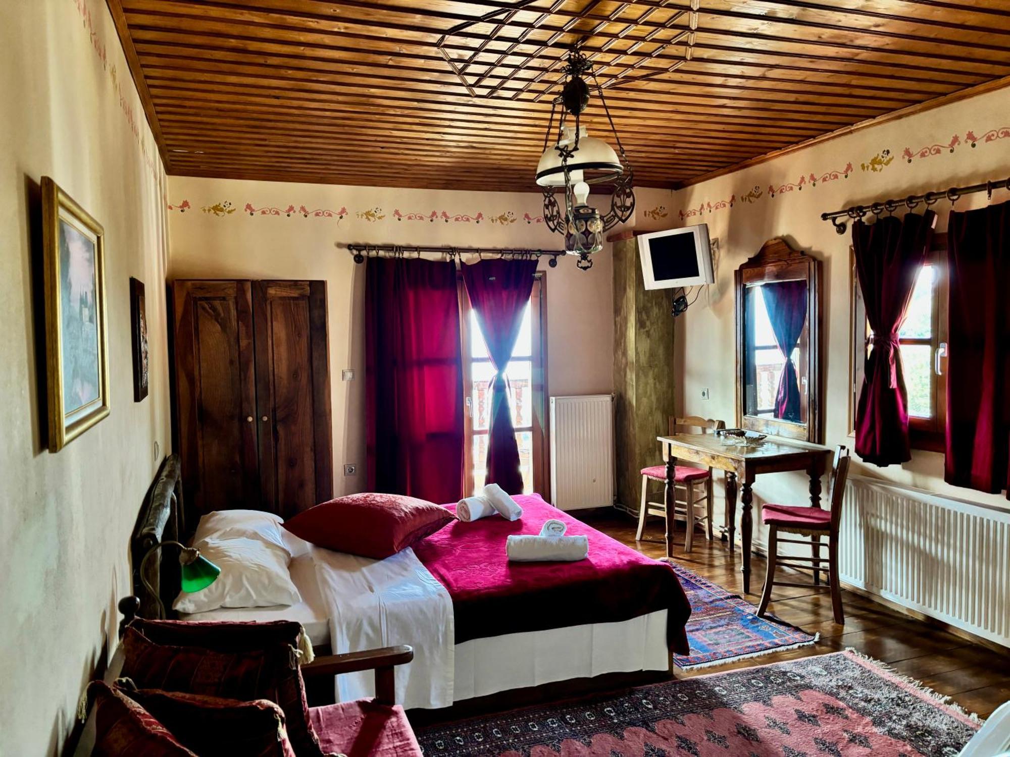 Iaspis Guesthouse Sidhirokhórion Extérieur photo
