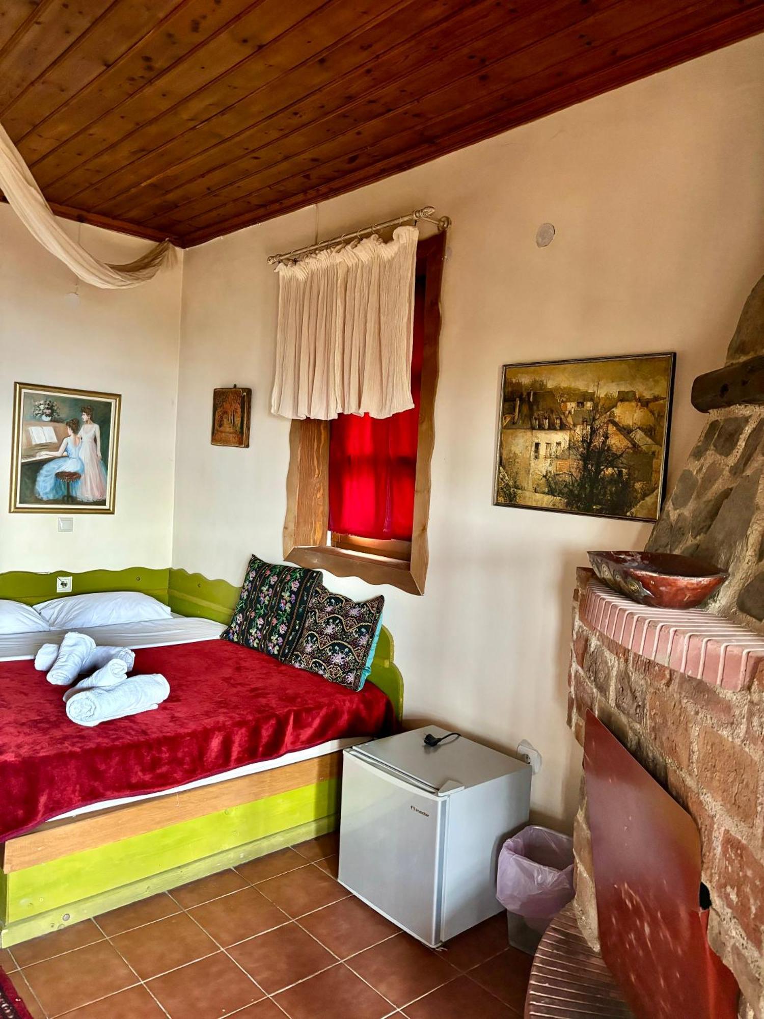 Iaspis Guesthouse Sidhirokhórion Extérieur photo