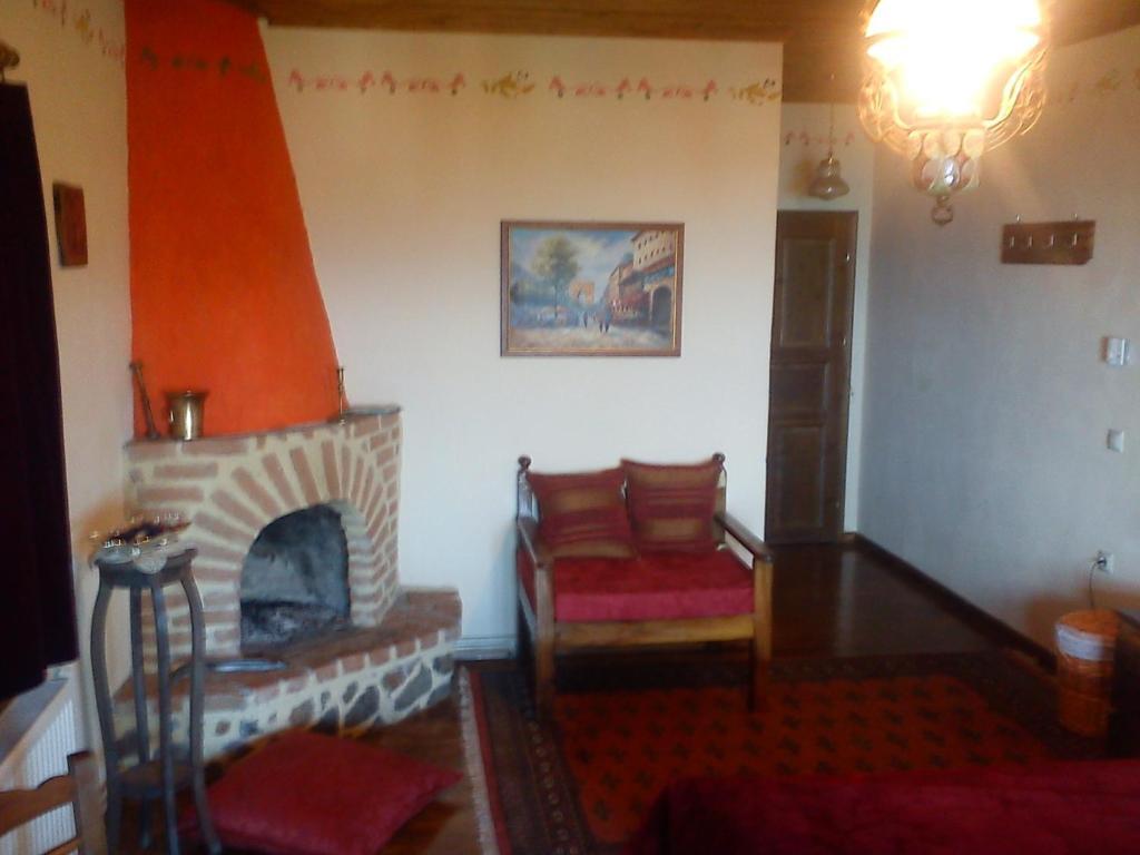 Iaspis Guesthouse Sidhirokhórion Chambre photo