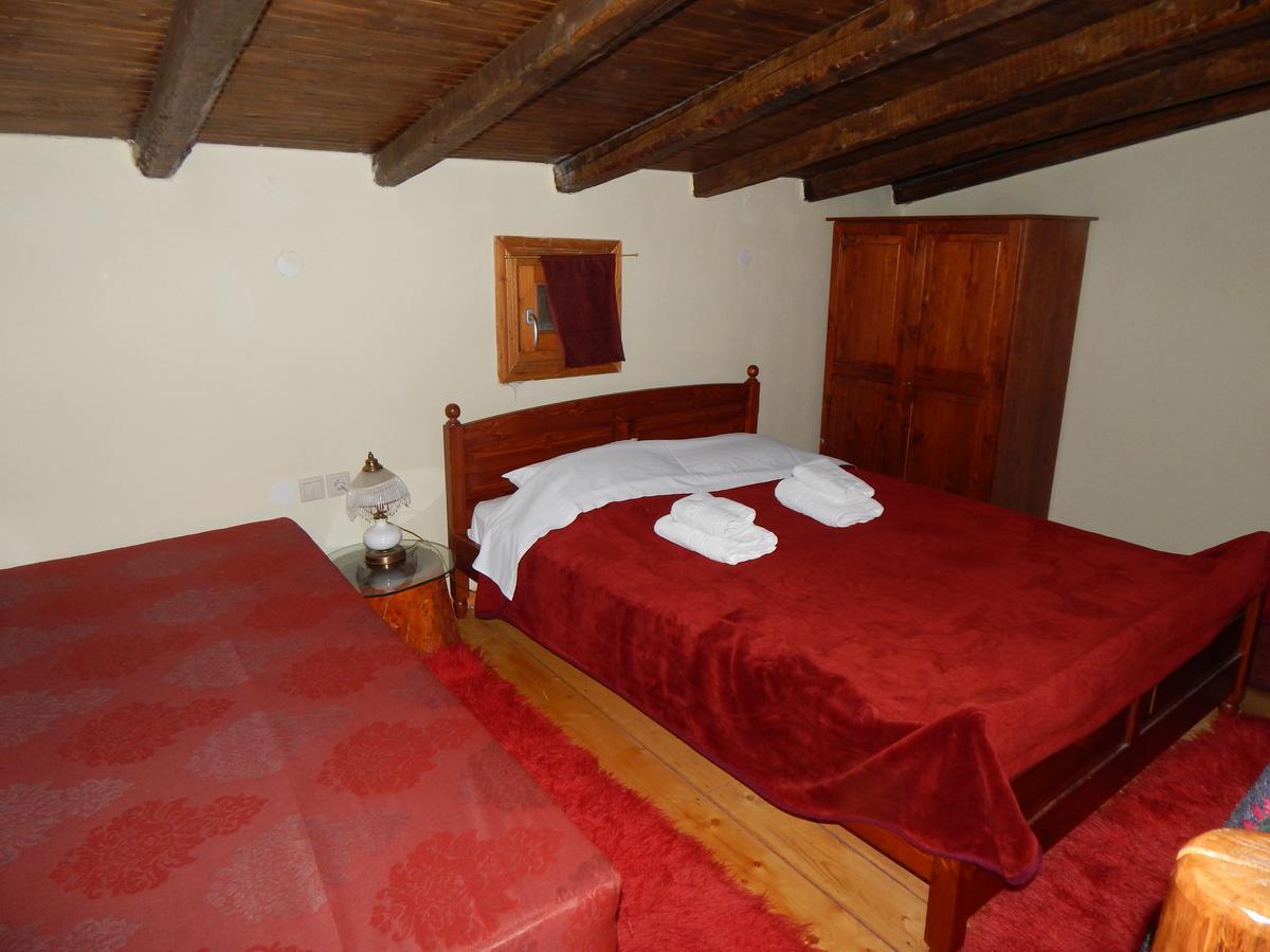 Iaspis Guesthouse Sidhirokhórion Extérieur photo